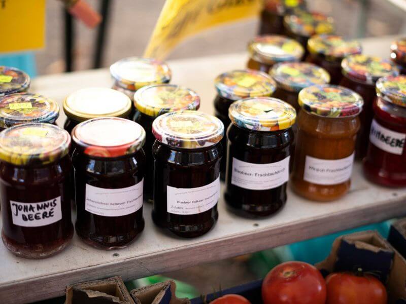 Görlitzer Wochenmarkt - selbstgemachte Produkte - Honig frisch