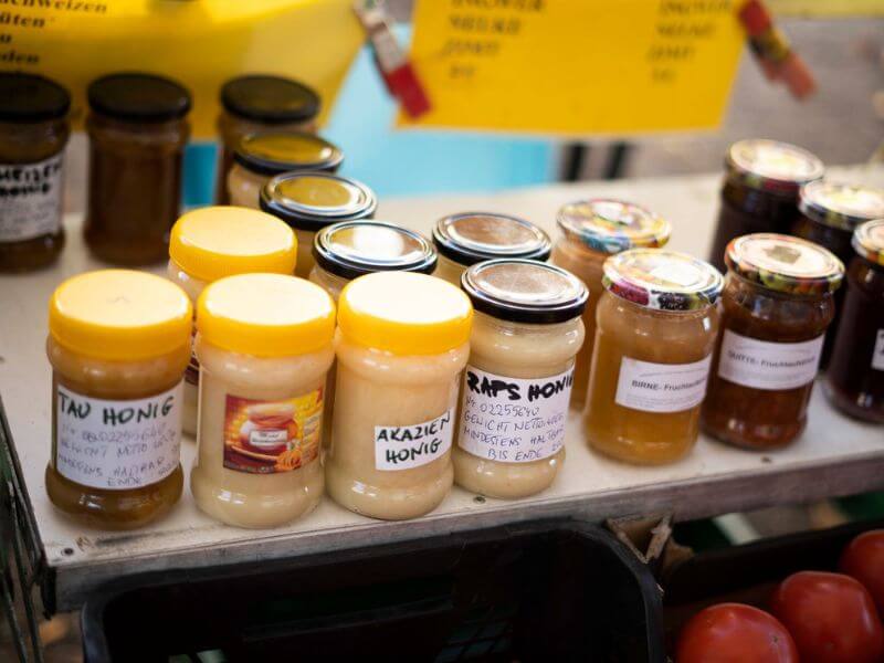 Görlitzer Wochenmarkt - selbstgemachte Produkte - Honig